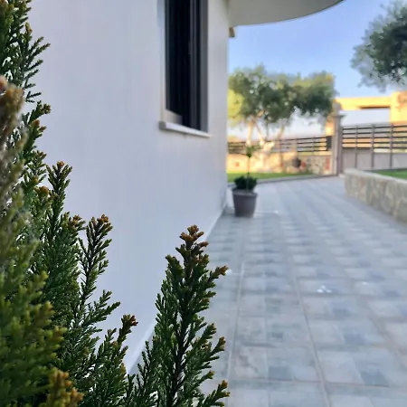 Evangelie Luxury Casă la țară